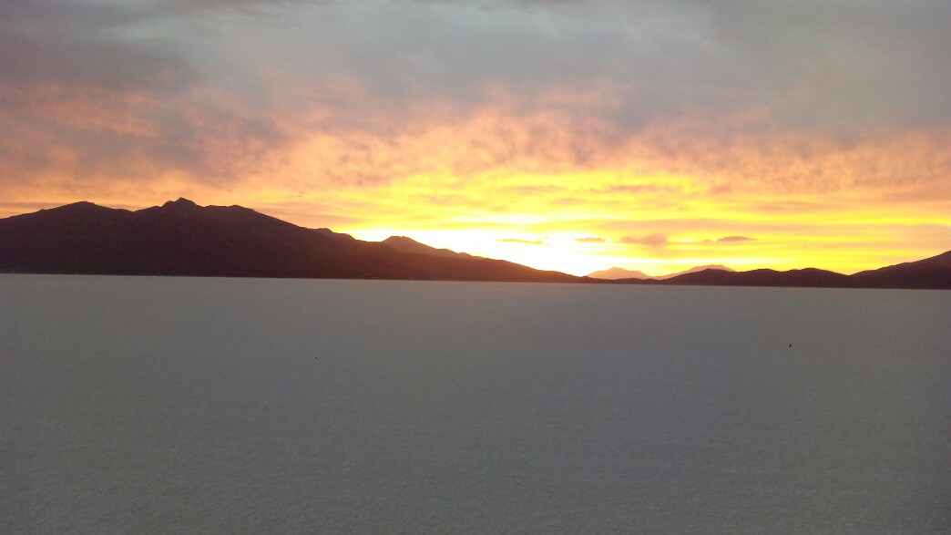 Uyuni Salar sunset